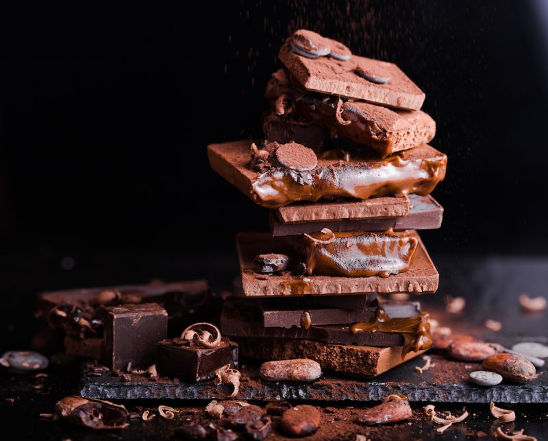 bottlesxo bottle bottles xo easter chocolate and wine pairing how to pair wine chocolate milk dark white easter eggs truffles champagne pinot noir zinfandel shiraz tips food